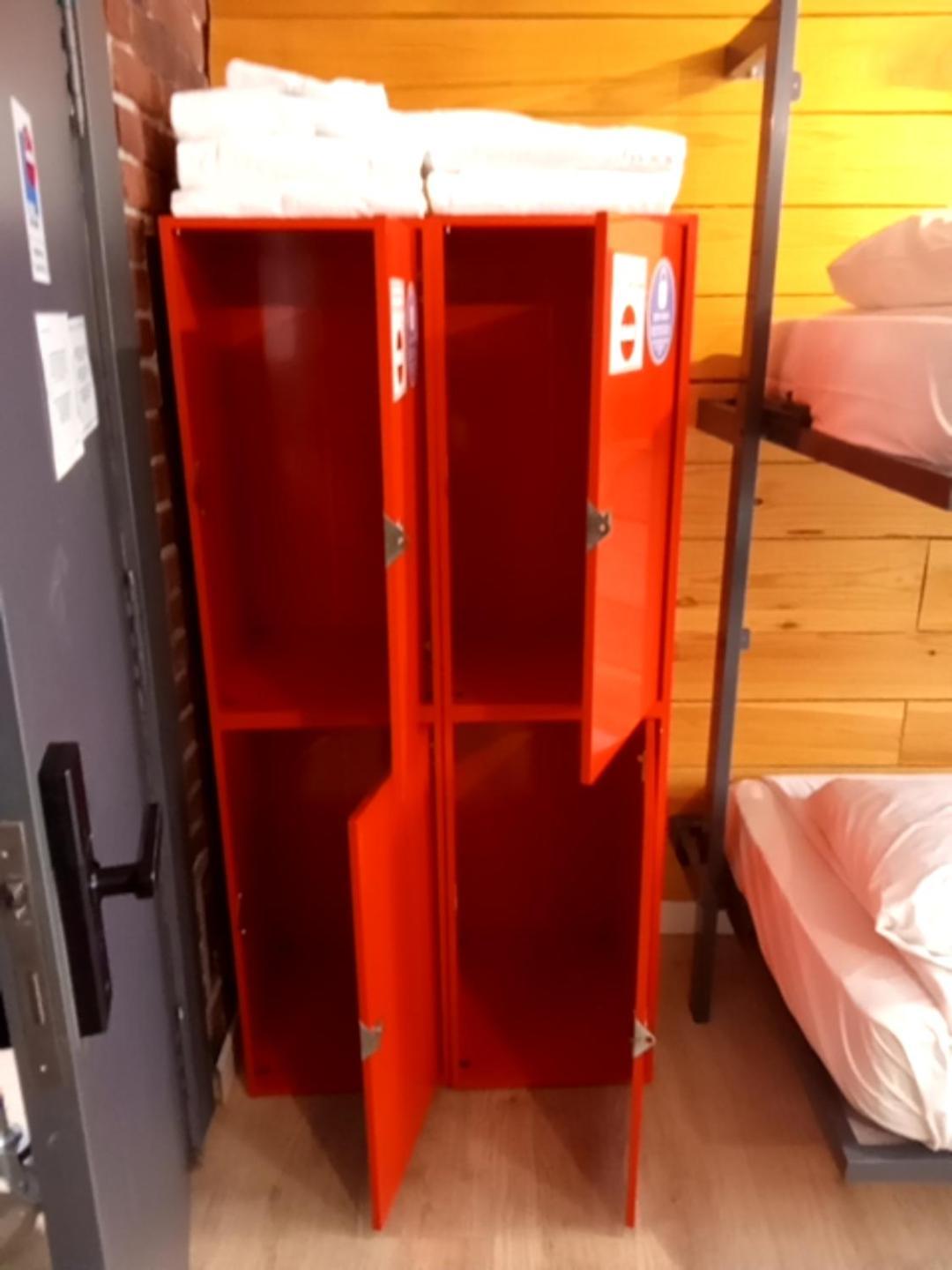 에라스무스 호스텔 프리미엄 살라망카 외부 사진